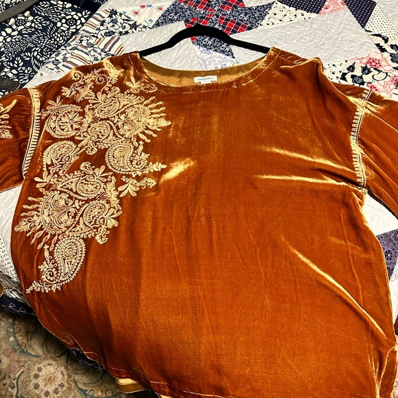 Sundance Dreams In Harvest Blouse - Picture 2 of 10